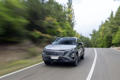 Πρεμιέρα στην Ελλάδα για τα Omoda 5 SHS-H και Omoda 9 SHS-P AWD